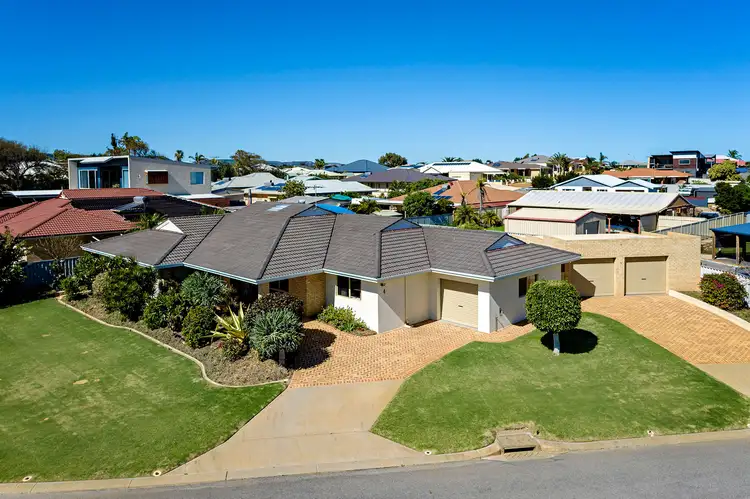 Sixth view of Homely house listing, 4 Bluewater Close, Drummond Cove WA 6532