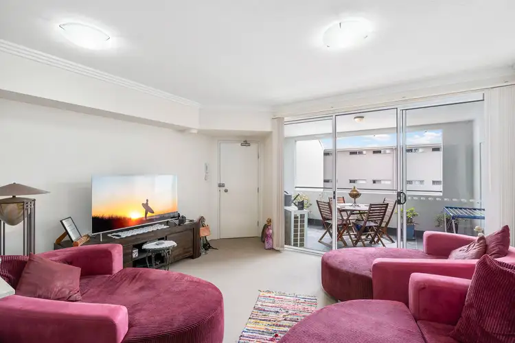 Main view of Homely unit listing, 13/6-10 Rose Street, Southport QLD 4215