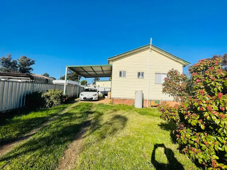 1&2/29 Melrose Street, Condobolin NSW 2877