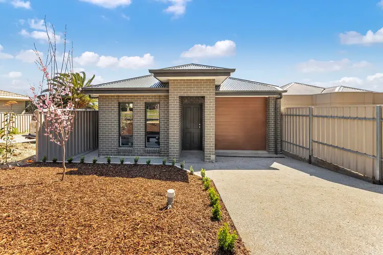 12 Austral Avenue, Clearview SA 5085