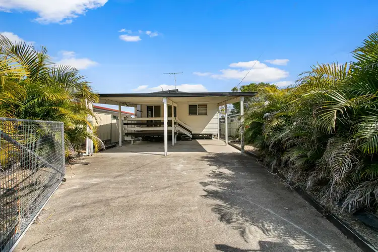 Second view of Homely house listing, 5 Charles Court, Deception Bay QLD 4508