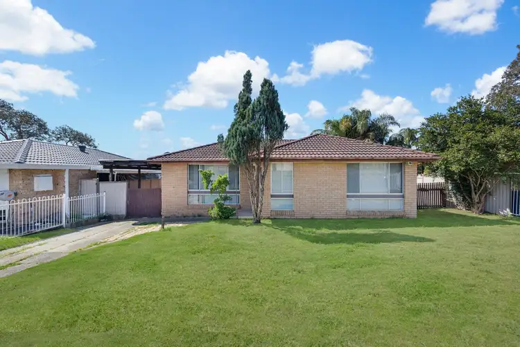 38 Queenscliff Drive, Woodbine NSW 2560