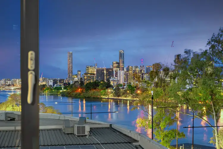 502/573 Coronation Drive, Toowong QLD 4066