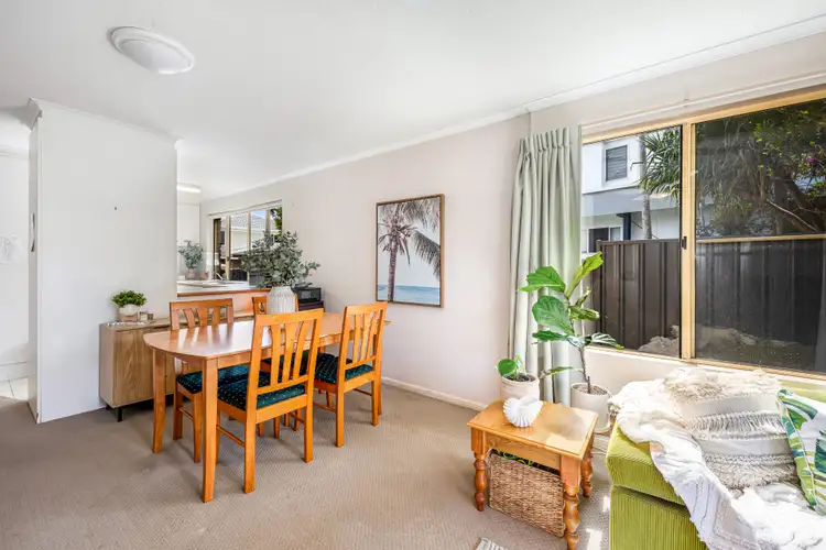 Fifth view of Homely unit listing, 4/27 Camfield Street, Alexandra Headland QLD 4572