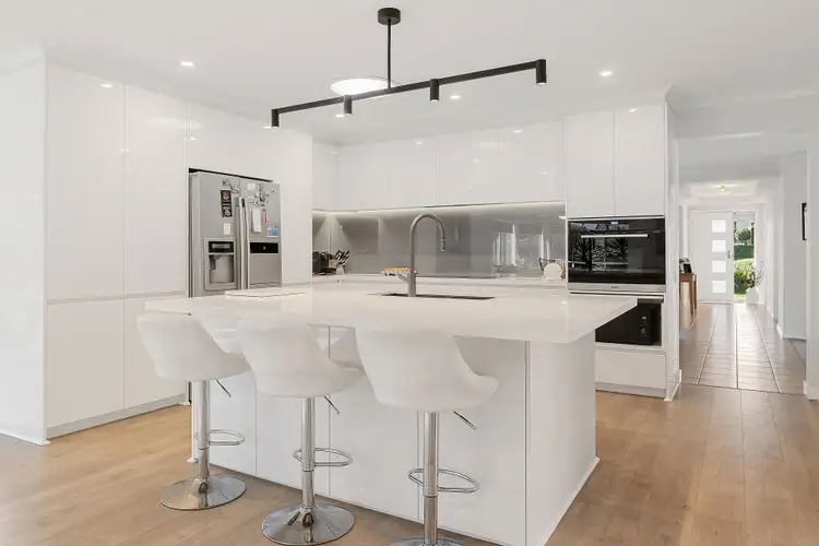 Second view of Homely house listing, 5 Banker Court, Lilydale VIC 3140