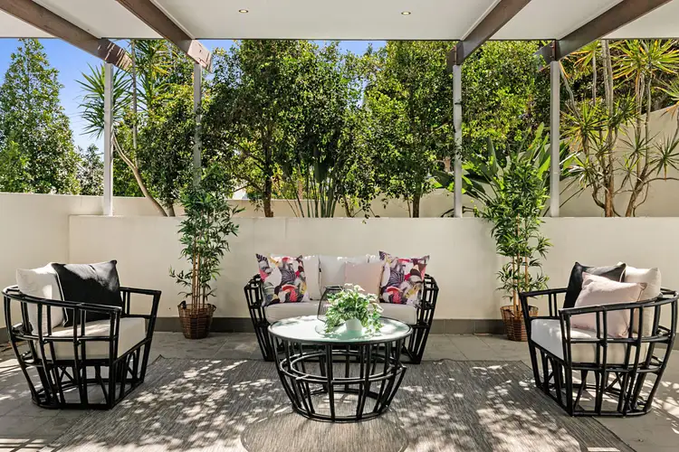 6/74 Gailey Road, St Lucia QLD 4067