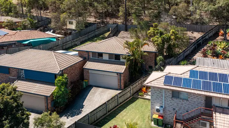 2/80 Paddington Drive, Carrara QLD 4211
