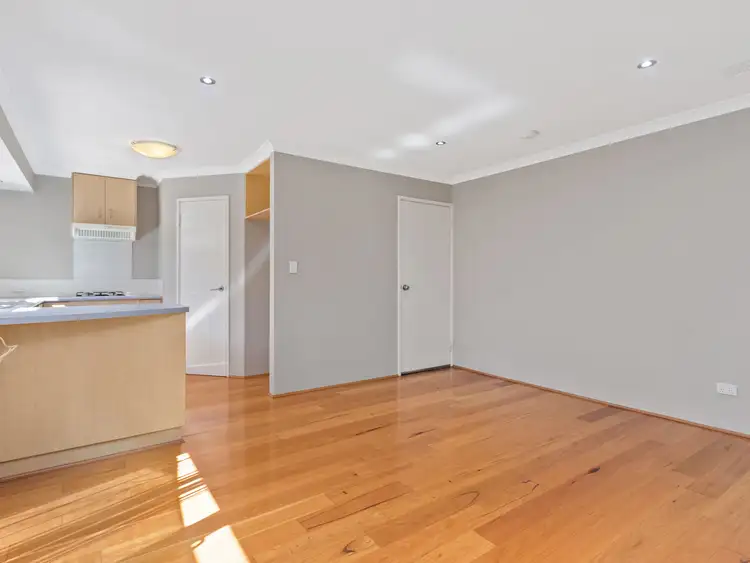 Fifth view of Homely villa listing, 2/126 Oats Street, Carlisle WA 6101