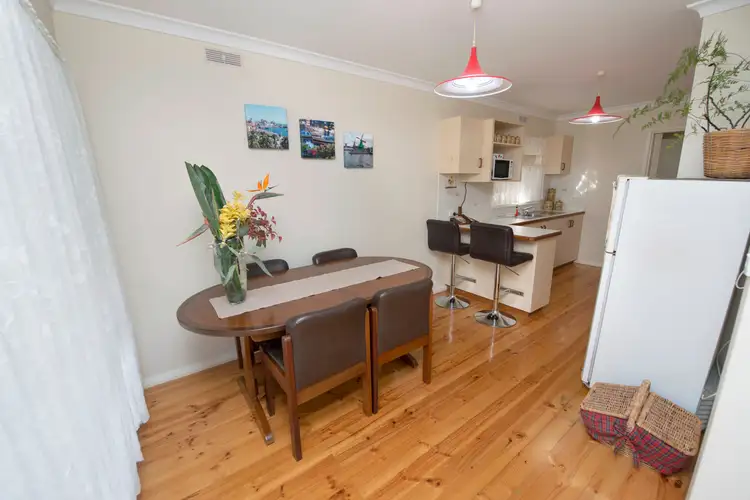 Fifth view of Homely house listing, 8 Mellor Grove, Swan Hill VIC 3585