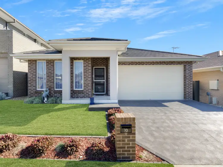 Main view of Homely house listing, 10 Arrowhead Avenue, Leppington NSW 2179