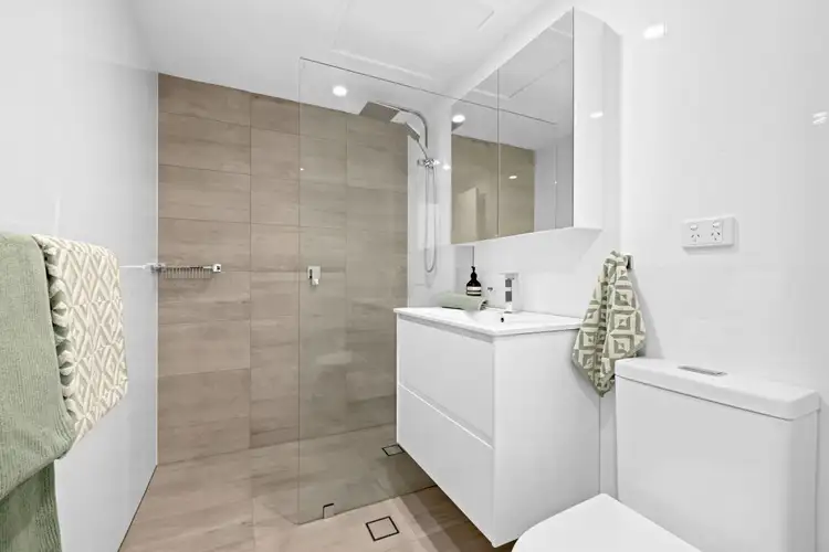 Fifth view of Homely apartment listing, 40/110 Wellington Street, Waterloo NSW 2017
