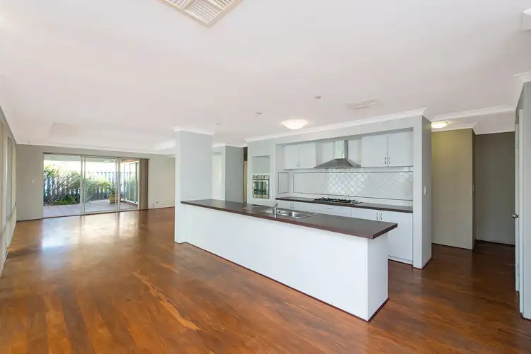 14 Rivergums Boulevard, Baldivis WA 6171