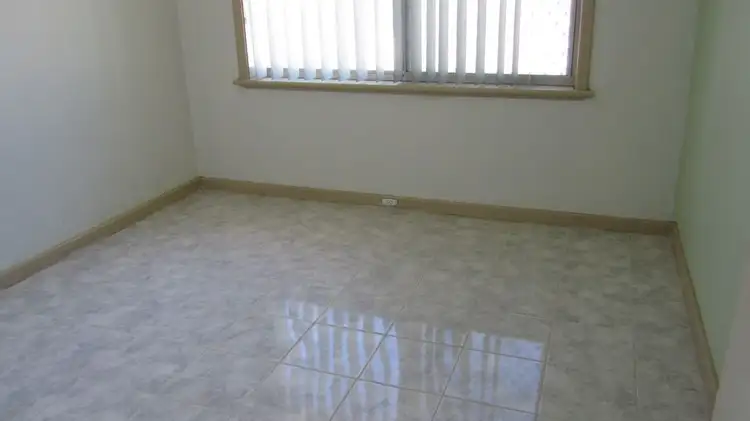 Fourth view of Homely semi-detached listing, 98A&B Kenny Crescent, Rangeway WA 6530