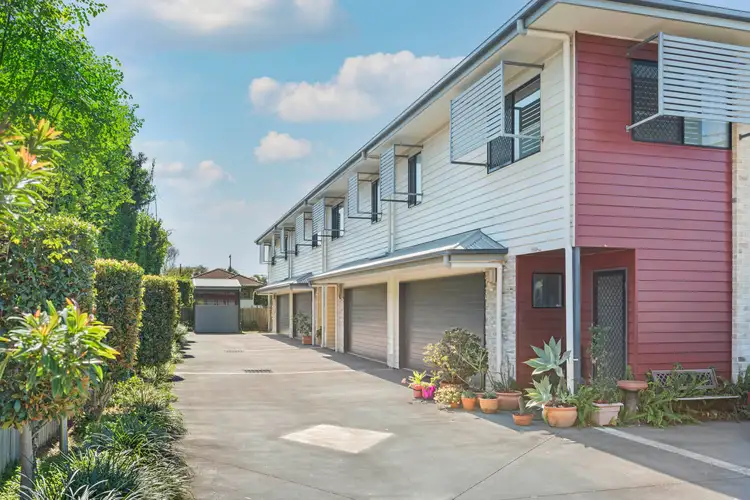 3/42 Greenup Street, Redcliffe QLD 4020