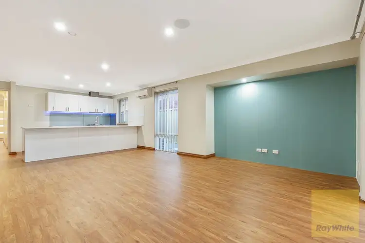 Fifth view of Homely house listing, 65 Feakle Bend, Ridgewood WA 6030