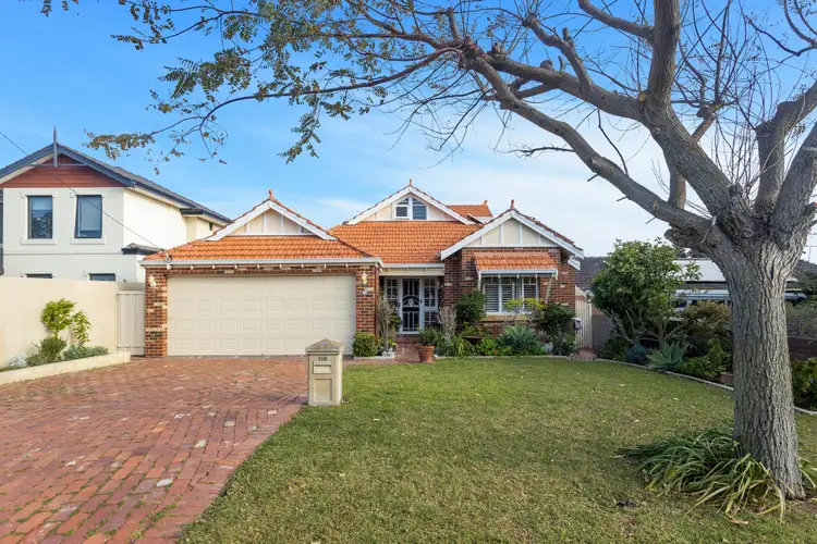 116 Clontarf Street, Sorrento WA 6020