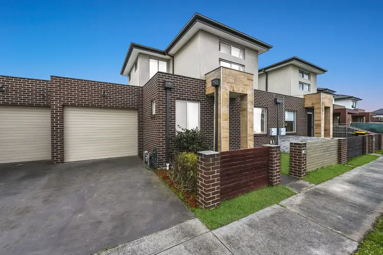 33B Bevan Avenue, Clayton South VIC 3169