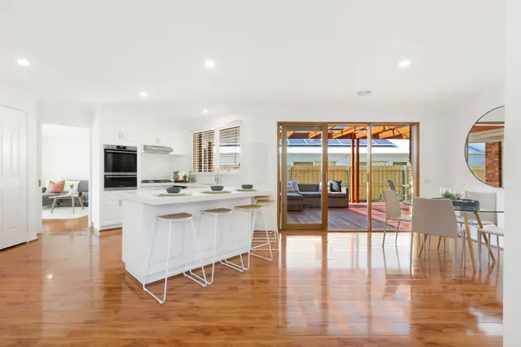 Sixth view of Homely house listing, 10 Highland Drive, Frankston South VIC 3199