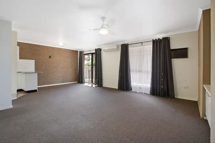 Fifth view of Homely unit listing, 2/8 Page Court, West Wodonga VIC 3690