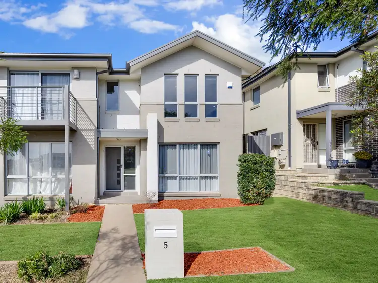5 Bellona Terrace, Glenfield NSW 2167