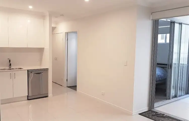 Main view of Homely unit listing, 206/17-19 Isedale Street, Wooloowin QLD 4030