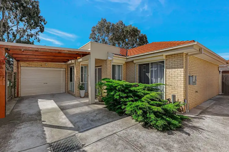 Main view of Homely unit listing, 2/32 Bindi Street, Glenroy VIC 3046