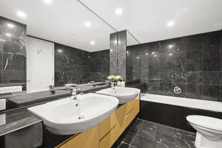 Sixth view of Homely unit listing, 404/2 Dind Street, Milsons Point NSW 2061
