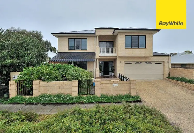 1/98 Whitfield Street, Bassendean WA 6054