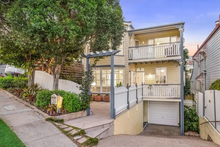 39 Upper Cairns Terrace, Paddington QLD 4064