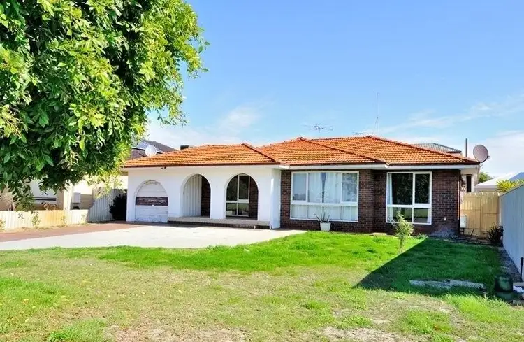 33 Emberson Road, Morley WA 6062