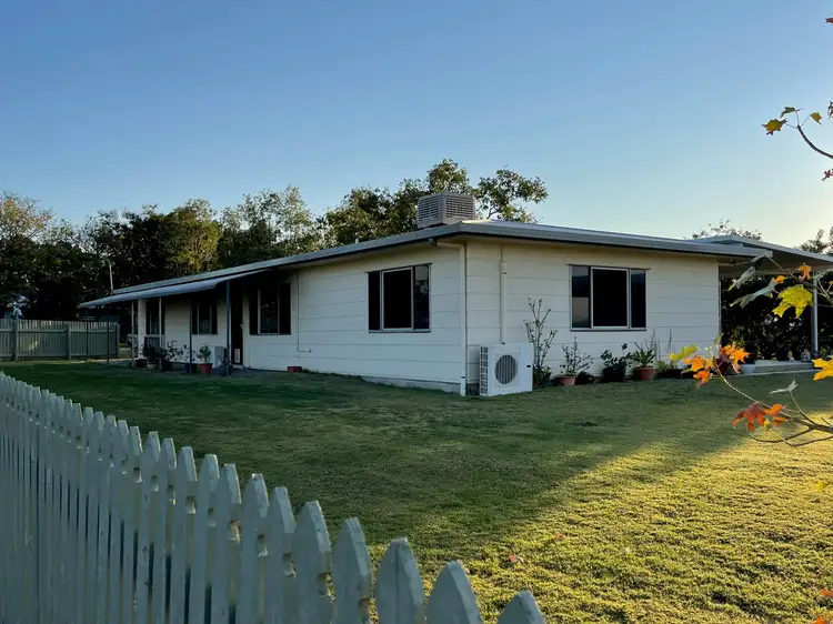 9 Wattle Street, Barcaldine QLD 4725