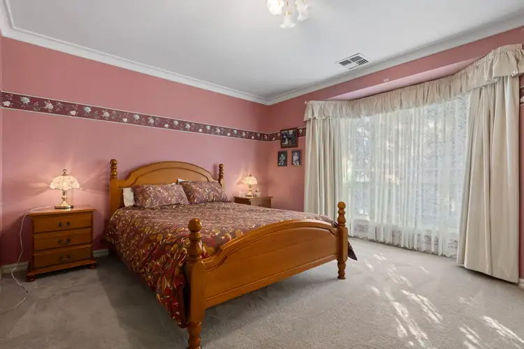 Third view of Homely house listing, 5 Lamarra Place, Goulburn NSW 2580