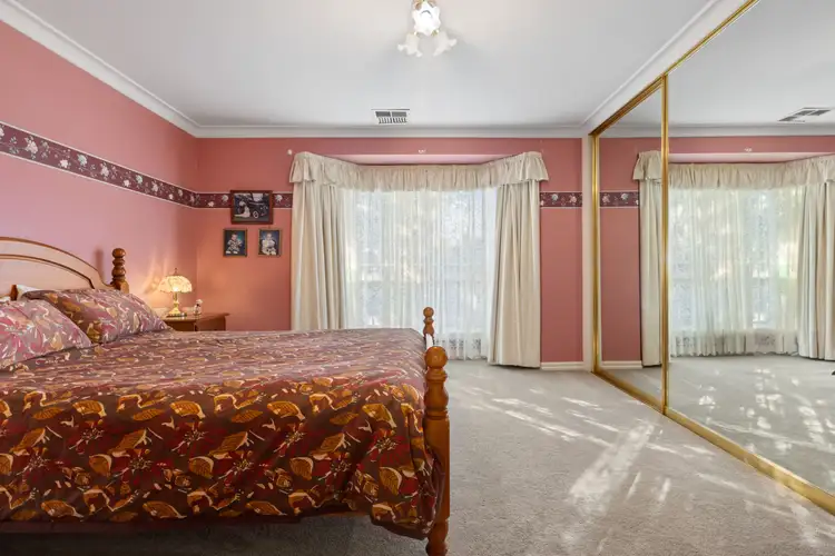 Fourth view of Homely house listing, 5 Lamarra Place, Goulburn NSW 2580