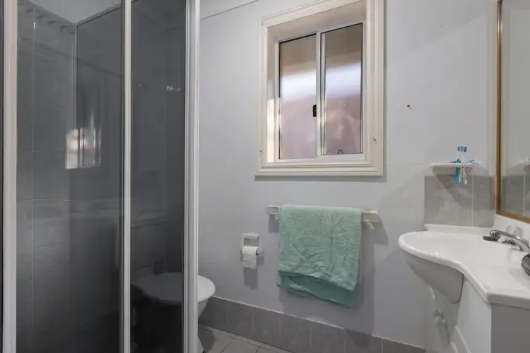 Fifth view of Homely house listing, 5 Lamarra Place, Goulburn NSW 2580