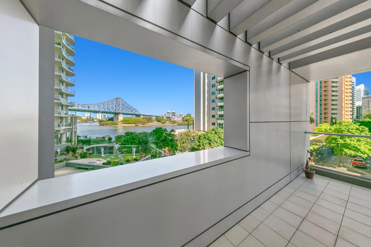 Main view of Homely apartment listing, 21/30 Macrossan Street, Brisbane City QLD 4000