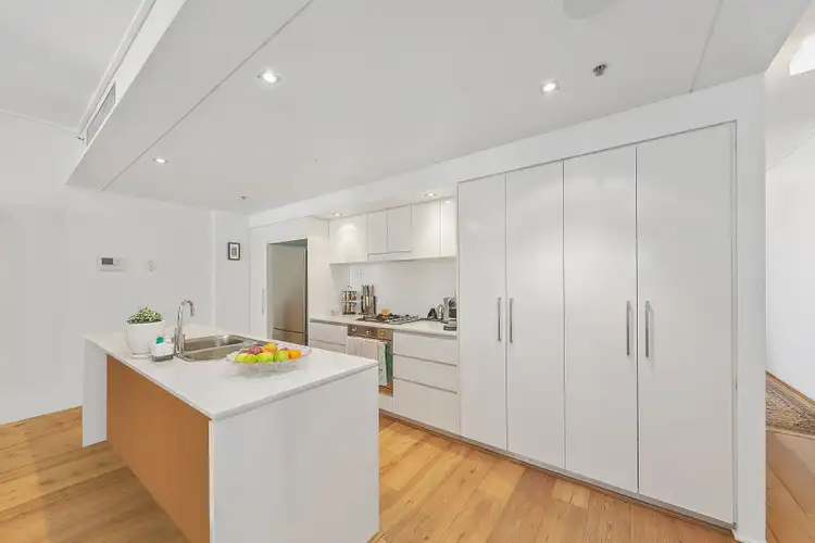 Sixth view of Homely apartment listing, 21/30 Macrossan Street, Brisbane City QLD 4000