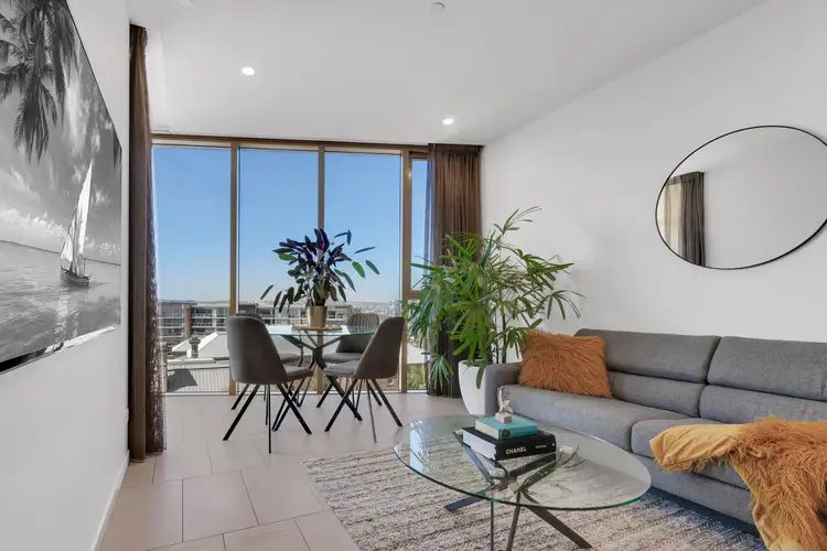 506/25 Shafston Avenue, Kangaroo Point QLD 4169