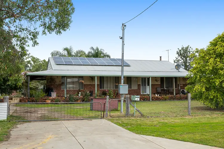 4 Deanhead Street, Bullsbrook WA 6084
