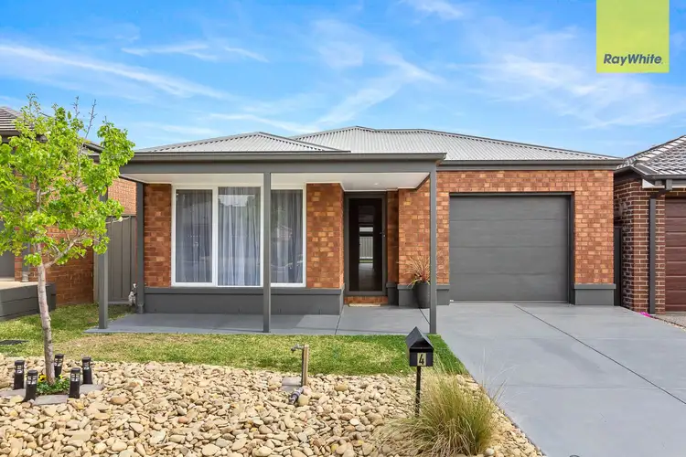 4 Stonehill Drive, Maddingley VIC 3340