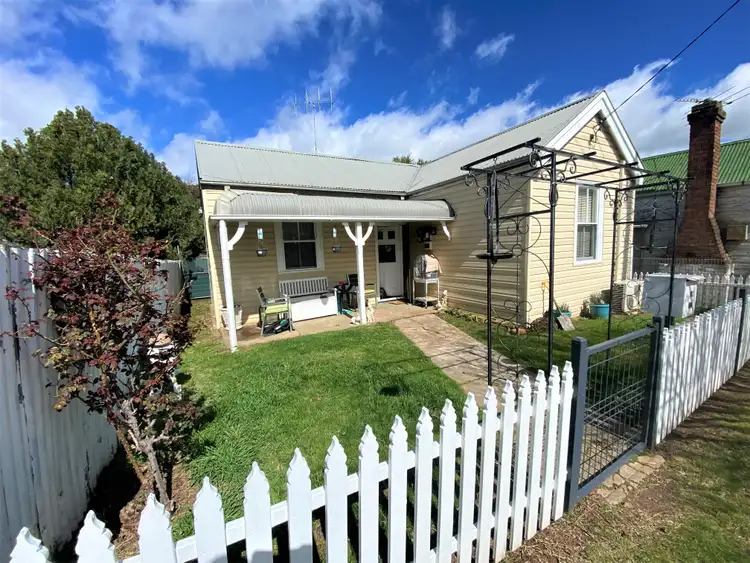 122 Neill Street, Harden NSW 2587