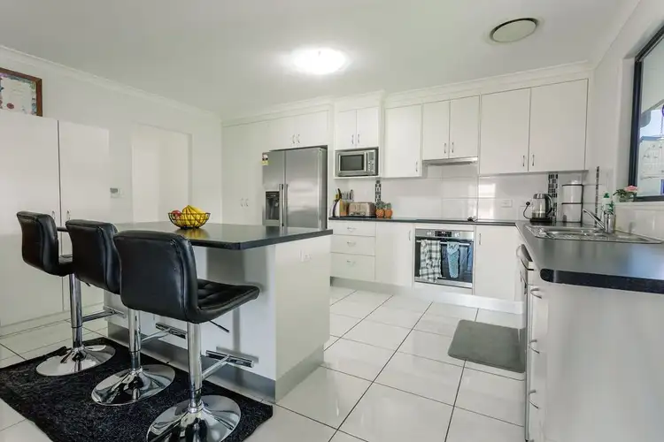 Third view of Homely house listing, 9 SINGLETON Court, Emerald QLD 4720