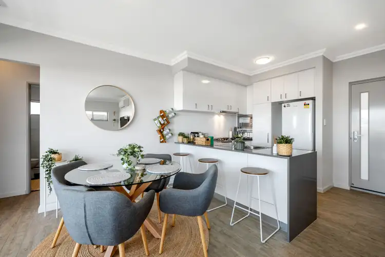 5/13 Belcastro Way, Madeley WA 6065