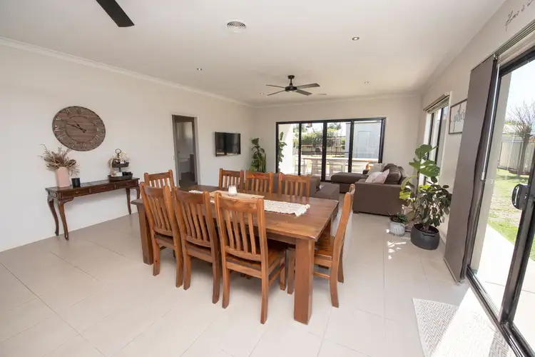 Sixth view of Homely house listing, 17 Dellar Street, Swan Hill VIC 3585