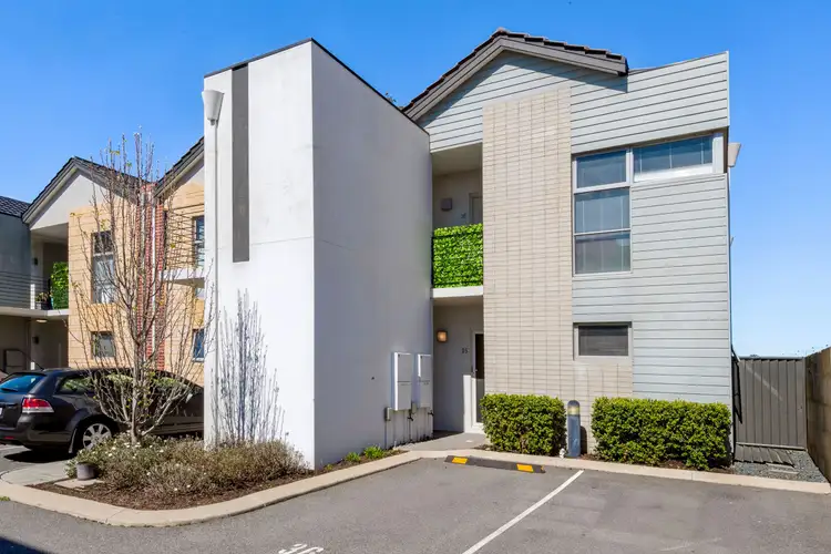 35/2 Louvre Way, Baldivis WA 6171