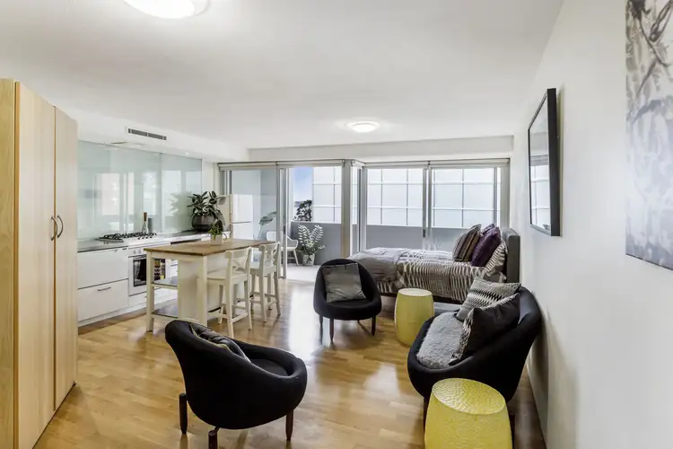 Second view of Homely studio listing, 63/6 Greenknowe Avenue, Elizabeth Bay NSW 2011