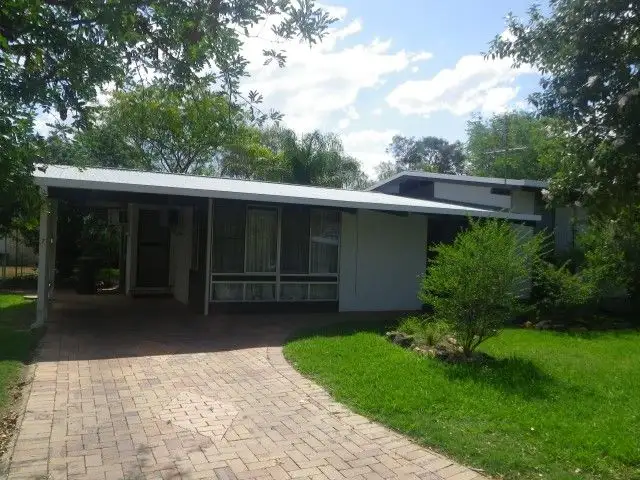 7 Nightingale Street, Roma QLD 4455