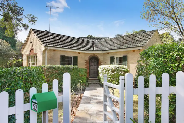 52 Ada Avenue