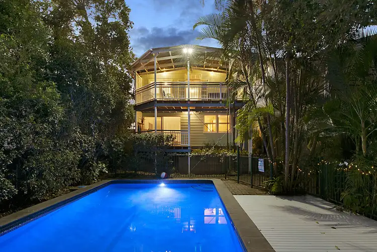 48 Henry Street, Chapel Hill QLD 4069