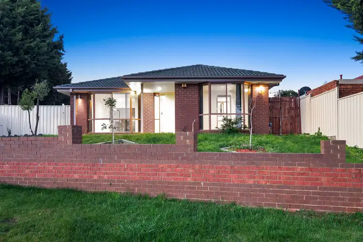 24 Banksia Place, Meadow Heights VIC 3048