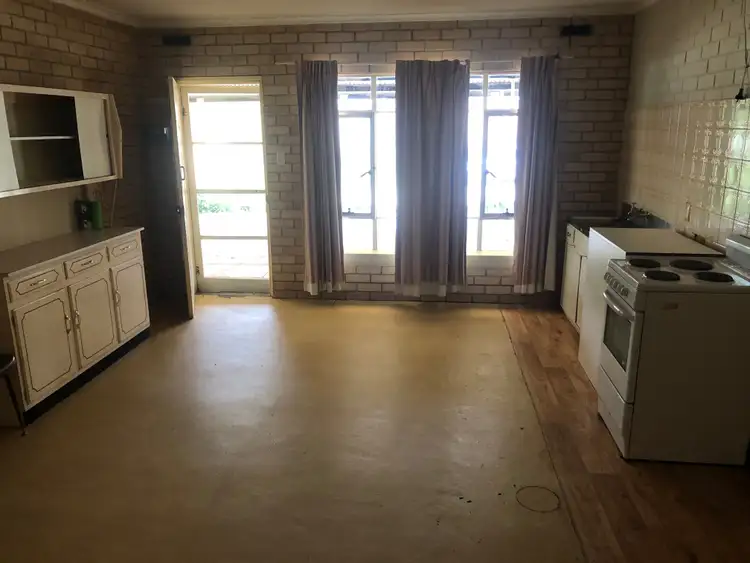 Fourth view of Homely house listing, 2/20 Towers Street, Flora Hill VIC 3550